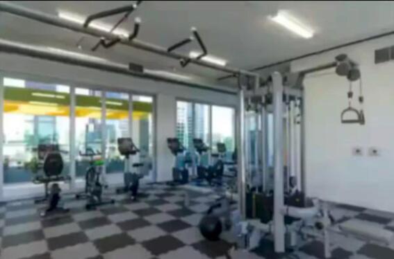 Lovely 3br With Balcony And Rooftop Pool Views * Los Ángeles